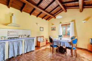 Peaceful Haven in Rome - 6