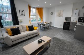 Modern Luxury 2 bedroom Apartment in Nottingham - Arboretum Retreats - 9