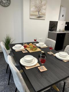 Modern Luxury 2 bedroom Apartment in Nottingham - Arboretum Retreats - 7