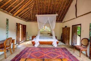 Private bush camp with pool cottages tents - 2332 - 0