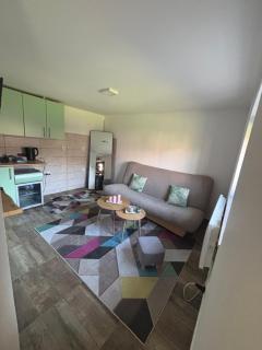 Sunny Garden Old Town - 8