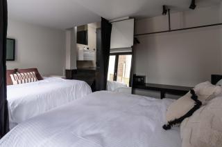 Stylish suite with private patio, perfect for 4 - 4