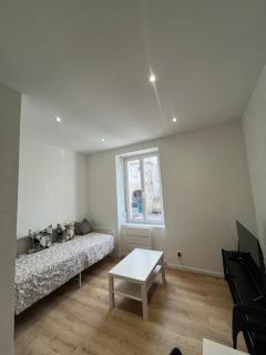 # Le 13 # Petit F2 rénové Mulhouse centre - 7