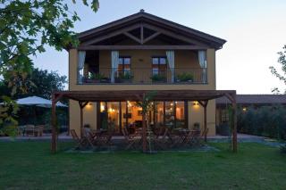 Sarzana-Charming Room Pool and BB - 6