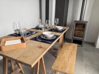 Casa Entre Lunas - Stylish Rustic Retreat - 8