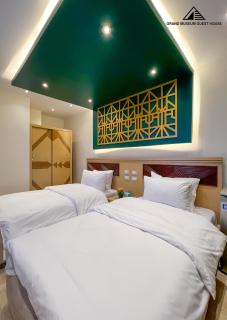 Grand museum best view inn - 2