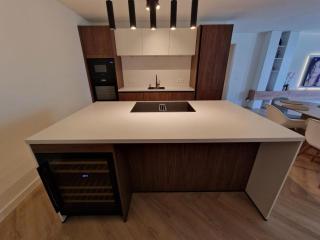 Stylish Renovated Apartment in the Heart of The Hague - 7