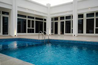 Al-Salam Villa-Family Pool & Private Garden - 3