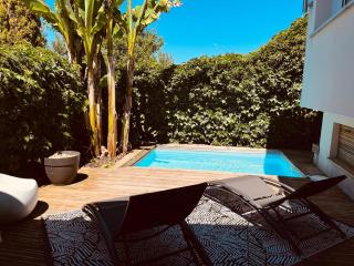 Logement entier - PISCINE - JACUZZI - 0