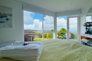 Southern Heights - 0