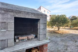 Apartments by the sea Zaboric, Sibenik - 20082 - 1