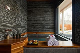 Huazhu Luxury Shanghai Bowu Private Hot Spring Courtyard B&B - 2