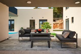 Luxury villa with a swimming pool Rat, Omis - 21548 - 1