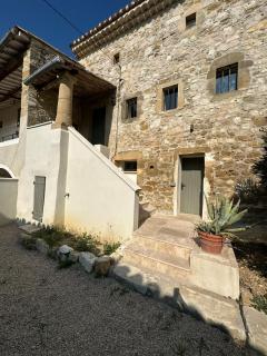 Maison pure style provençale-jardin clôturé-4 pers - 0