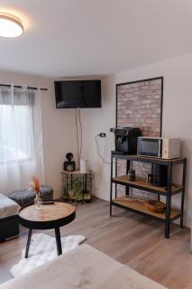 Chalet Timber - close to the woods - 5