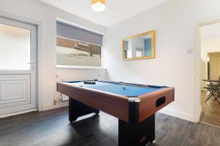 New! 5BR in Queen Street - 1