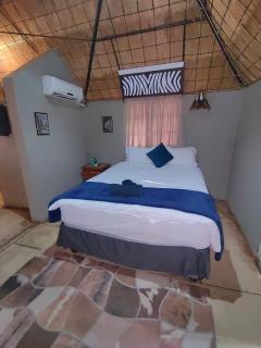 Clarky's Pride Lodge - 9