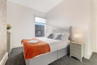 New! 5BR in Queen Street - 7