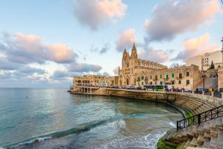 BH - Three Bedroom Apartment - 9