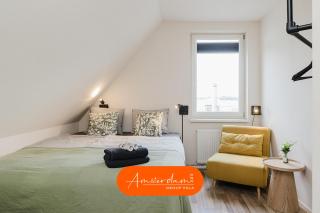 Amsterdam Group Villa 20 plus beds 4 - 5 bedrooms - 5