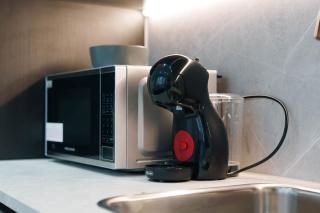 Relax and Explore Chic 3BR Flat near Kings Cross - 5