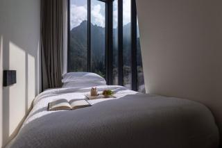 Wuyun Guanshan Yue Designer Hotel - 2