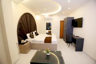 Hotel R.Raghavam - 1