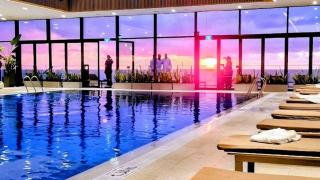 Billionare In Alliance Palace - 8