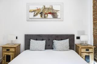 NOMADIA en Plaza de la Constitucion 1 - 9