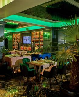 Central Address 21 - Palace of Parliament Area - 9