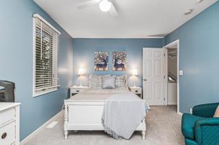 Relax & Explore Waterfront Crawford Lake Cottage 4878 - 1