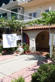 Apartments by the sea Drvenik Donja vala, Makarska - 6658 - 1