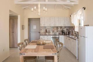 Deluxe King Size Studio - Aloe - 5