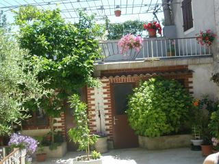 Apartments with WiFi Vodnjan, Fazana - 14650 - 2