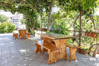 Apartments with parking space Pirovac, Sibenik - 13263 - 1