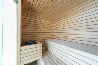 Seaside apartments with a swimming pool Brela, Makarska - 20229 - 1