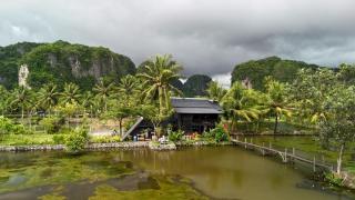 Lego Lego Bulubarakka homestay and cafe - 2