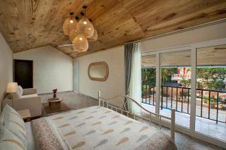 LaRiSa Resort, Morjim - 4