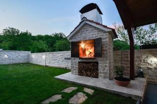 Holiday house with a swimming pool Lucane, Zagora - 23648 - 2