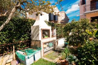 Apartments with parking space Jadrija, Sibenik - 23947 - 1