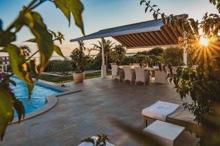 Family-friendly apartments with swimming pool Mandre, Pag - 24196 - 1