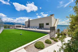 Family friendly house with a swimming pool Posedarje, Novigrad - 24091 - 2