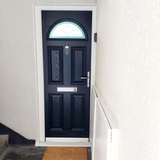 Sea View apt, ,Close to Zip world and Snowden - 2