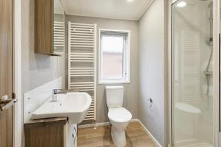 Woodpecker Lodge with Hot Tub - 6