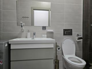 Exclusive two-room apartment, mountain view - Alma-Ata - 3