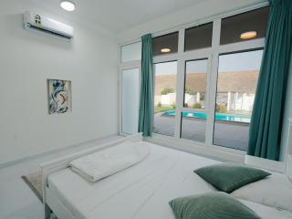 Al-Salam Villa-Family Pool & Private Garden - 7