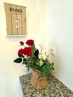 Cozy apartment with private patio - 2