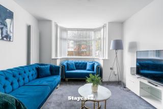 Spacious 4-bed Home Near Didsbury - 6