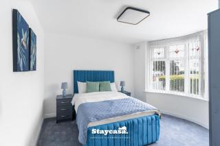 Spacious 4-Bed Home near Didsbury - 7