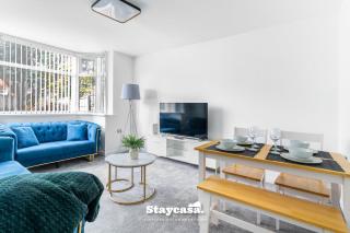 Spacious 4-bed Home Near Didsbury - 5